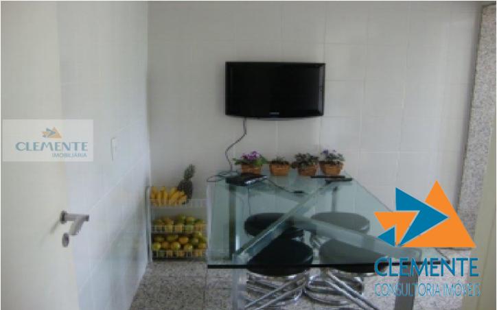 Apartamento à venda com 4 quartos, 205m² - Foto 10