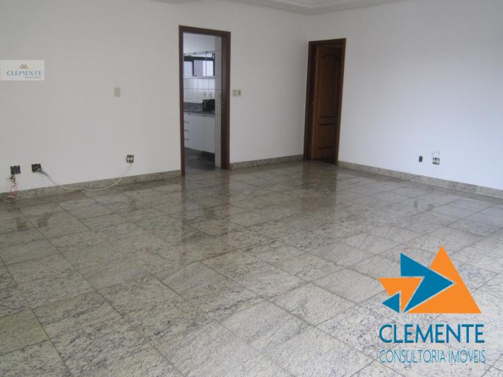 Apartamento à venda com 4 quartos, 134m² - Foto 23