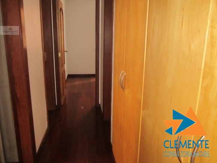 Apartamento à venda com 4 quartos, 134m² - Foto 9