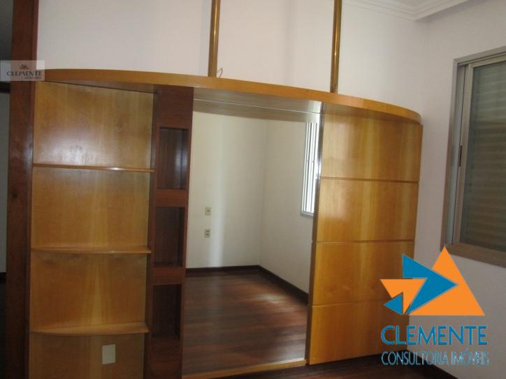 Apartamento à venda com 4 quartos, 134m² - Foto 11