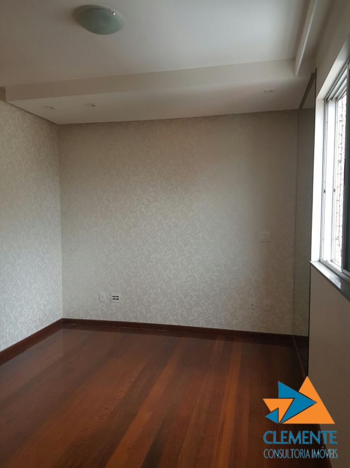 Apartamento à venda com 4 quartos, 138m² - Foto 25