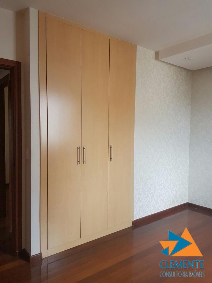 Apartamento à venda com 4 quartos, 138m² - Foto 26