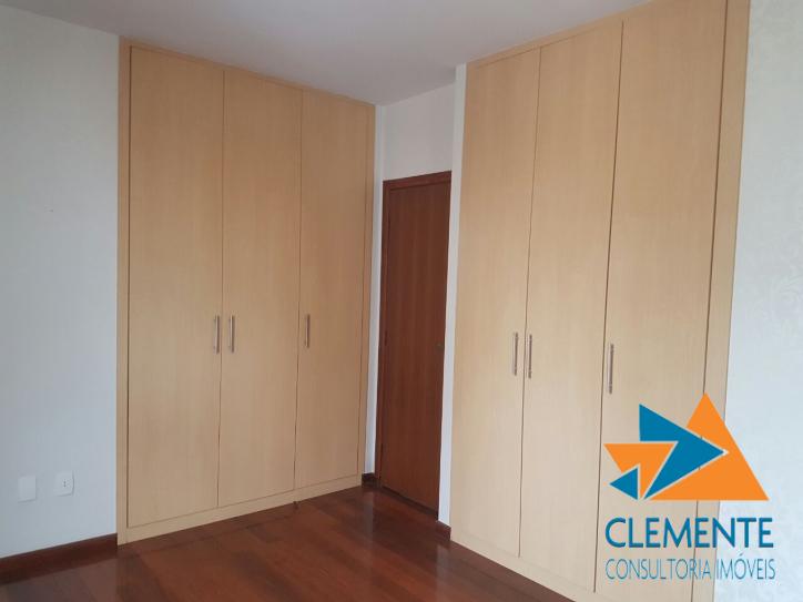 Apartamento à venda com 4 quartos, 138m² - Foto 30