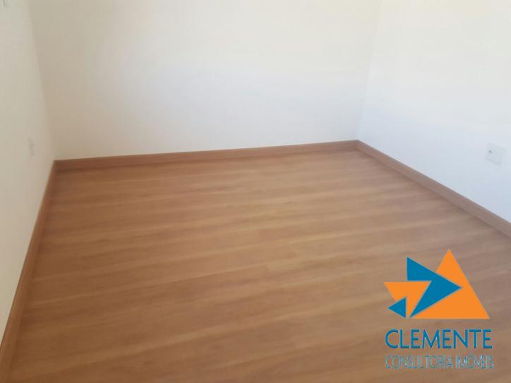 Apartamento à venda com 4 quartos, 200m² - Foto 4