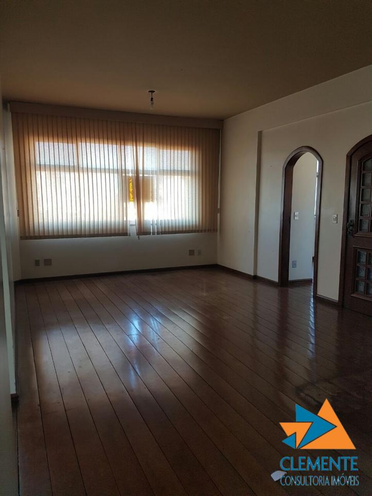 Apartamento à venda com 4 quartos, 200m² - Foto 10