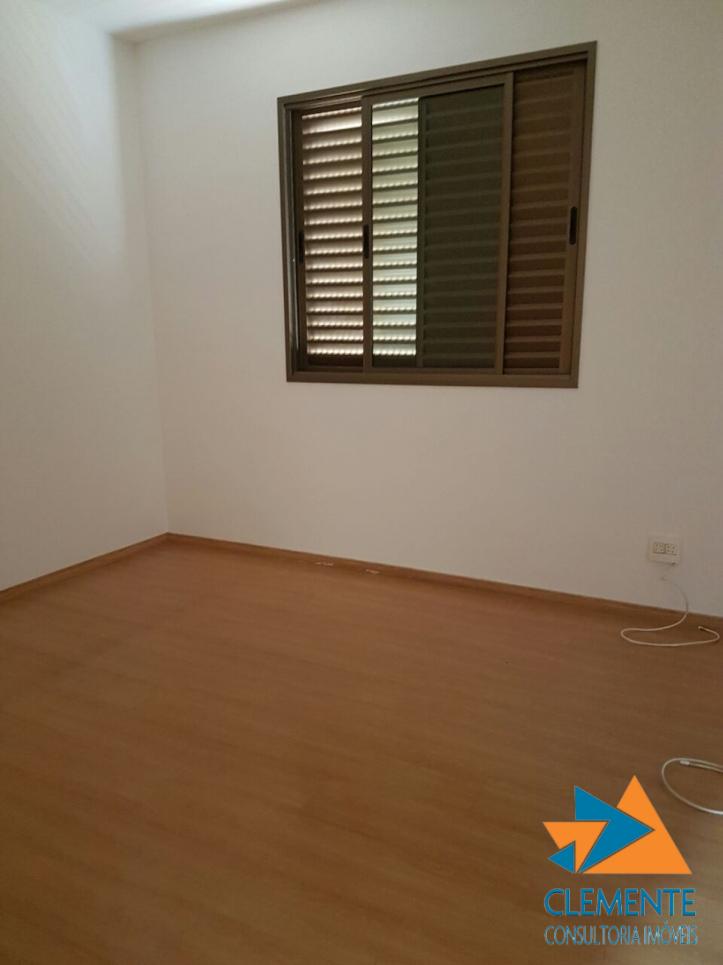 Apartamento à venda com 4 quartos, 125m² - Foto 13