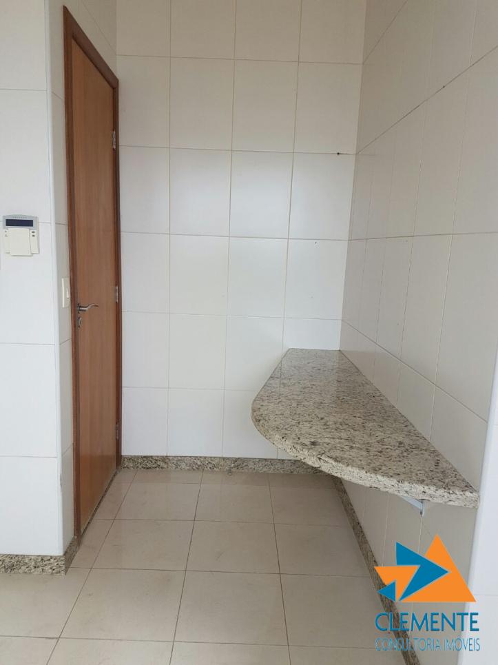 Apartamento à venda com 4 quartos, 125m² - Foto 16