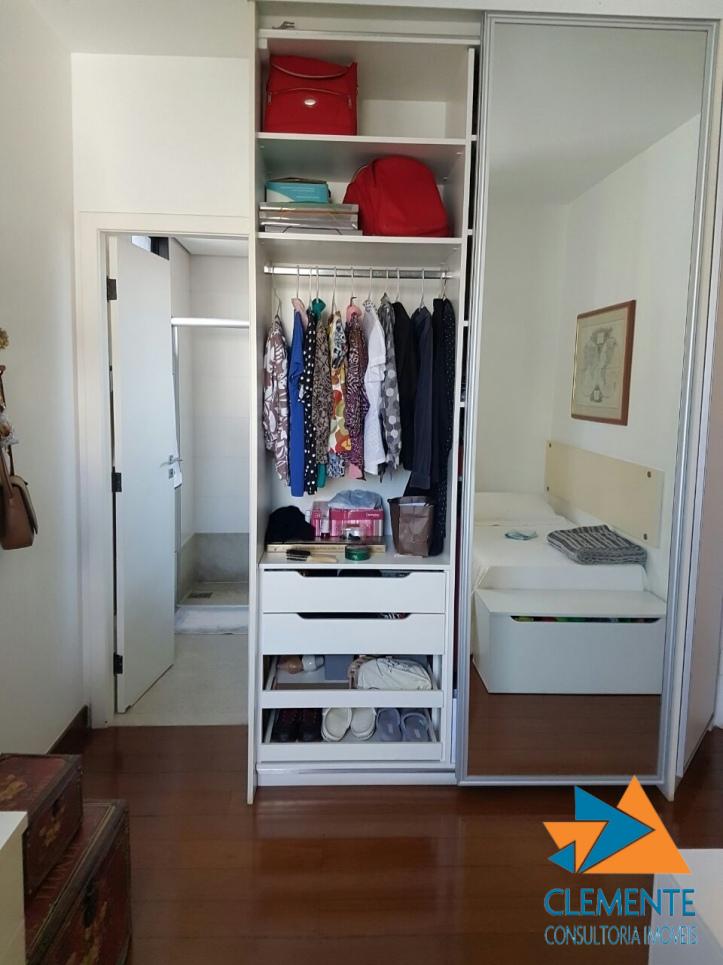 Apartamento à venda com 4 quartos, 210m² - Foto 11