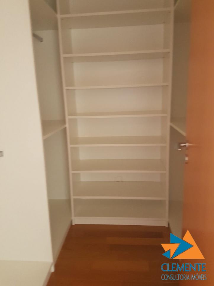 Apartamento à venda com 4 quartos, 278m² - Foto 13