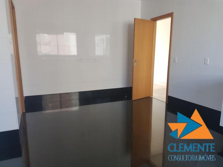 Apartamento à venda com 4 quartos, 278m² - Foto 28