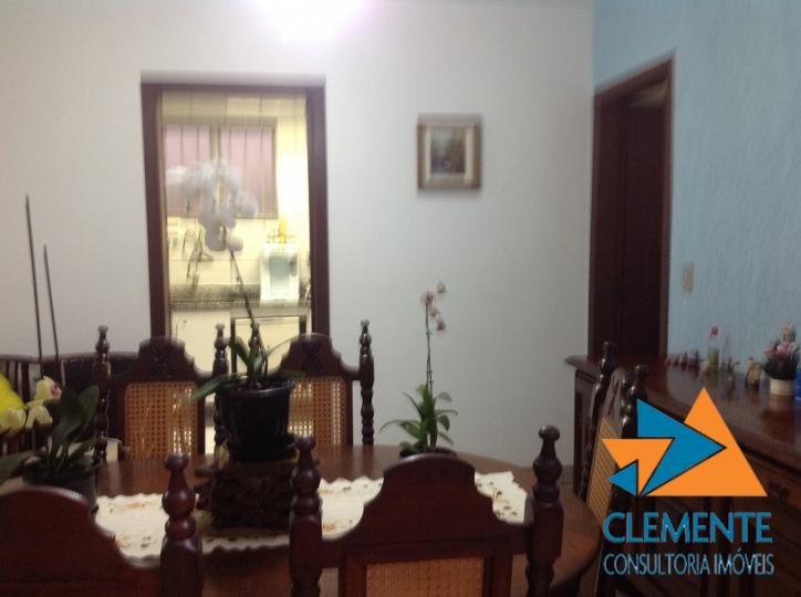 Apartamento à venda com 3 quartos, 170m² - Foto 9