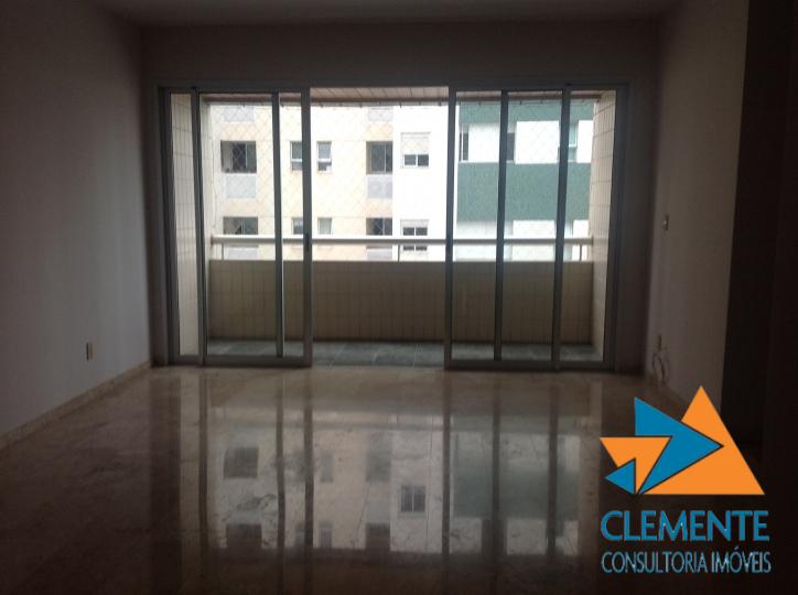 Apartamento à venda com 4 quartos, 145m² - Foto 9