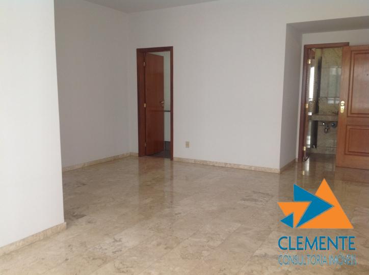 Apartamento à venda com 4 quartos, 145m² - Foto 10