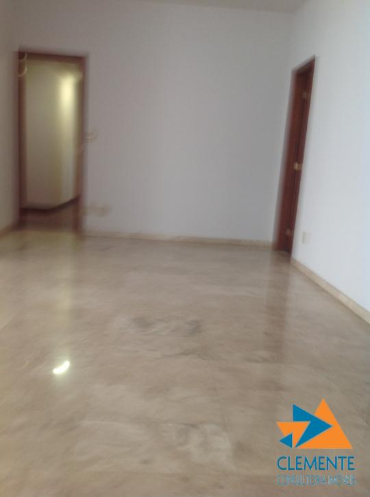 Apartamento à venda com 4 quartos, 145m² - Foto 11