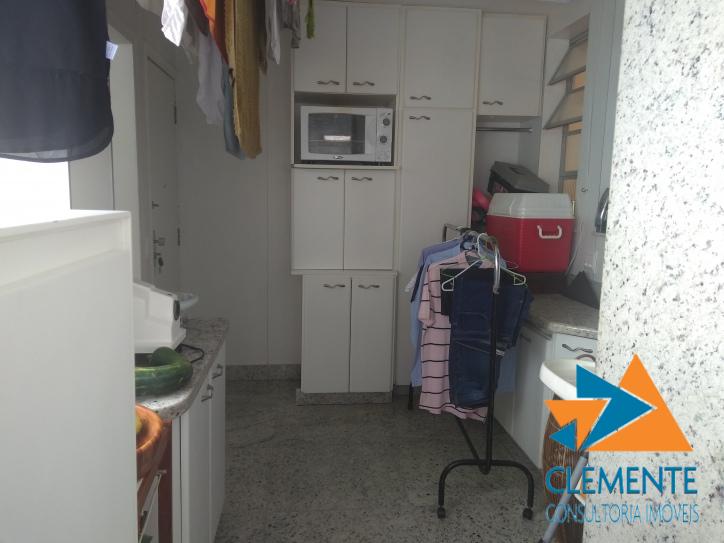 Apartamento à venda com 5 quartos, 270m² - Foto 19