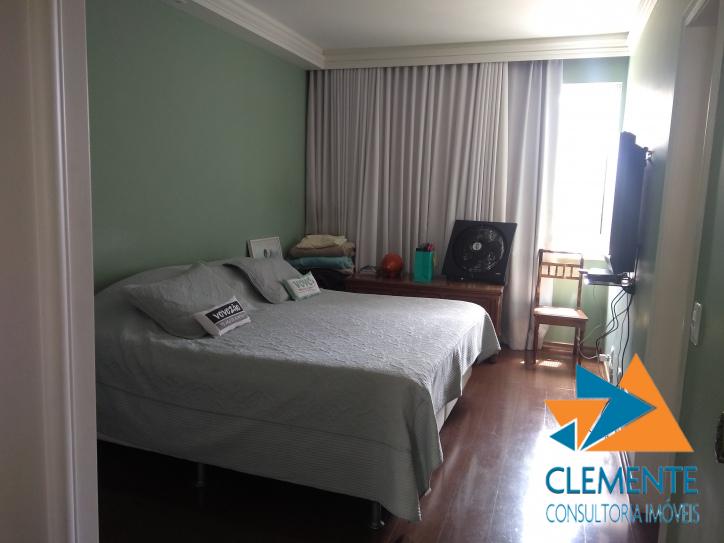 Apartamento à venda com 5 quartos, 270m² - Foto 21