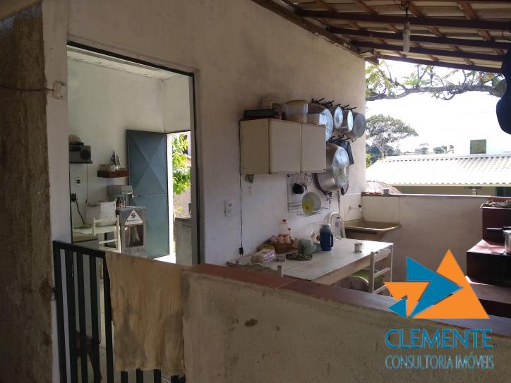 Casa de Condomínio à venda com 4 quartos, 200m² - Foto 25