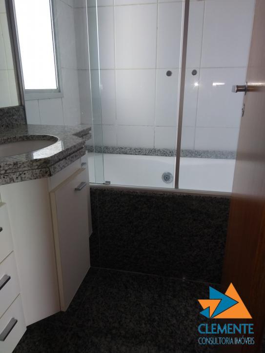 Apartamento à venda com 2 quartos, 62m² - Foto 14