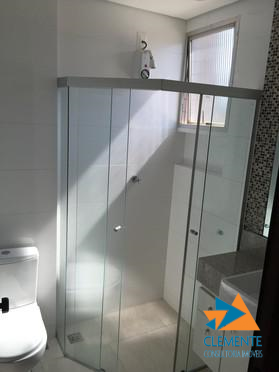 Apartamento à venda com 3 quartos, 95m² - Foto 2