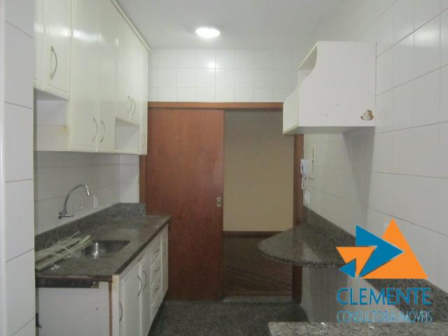 Apartamento à venda com 3 quartos, 89m² - Foto 15