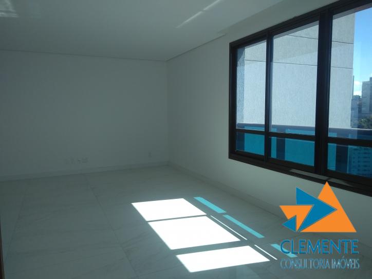 Apartamento à venda com 4 quartos, 156m² - Foto 6