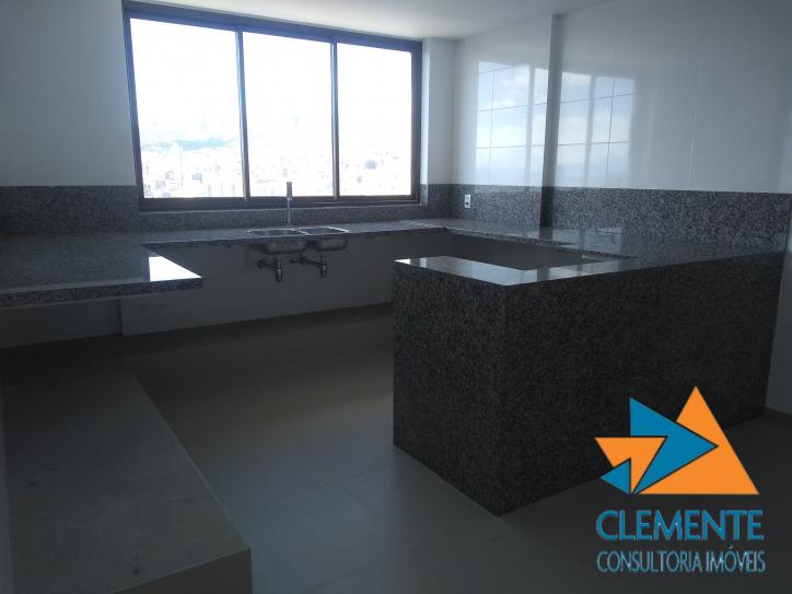 Apartamento à venda com 4 quartos, 156m² - Foto 10