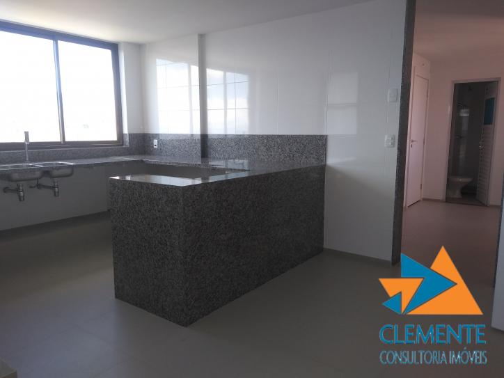 Apartamento à venda com 4 quartos, 156m² - Foto 12