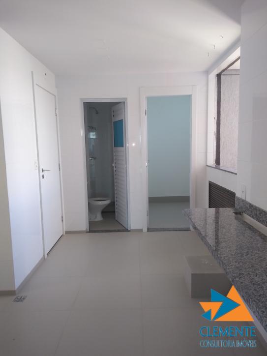 Apartamento à venda com 4 quartos, 156m² - Foto 14