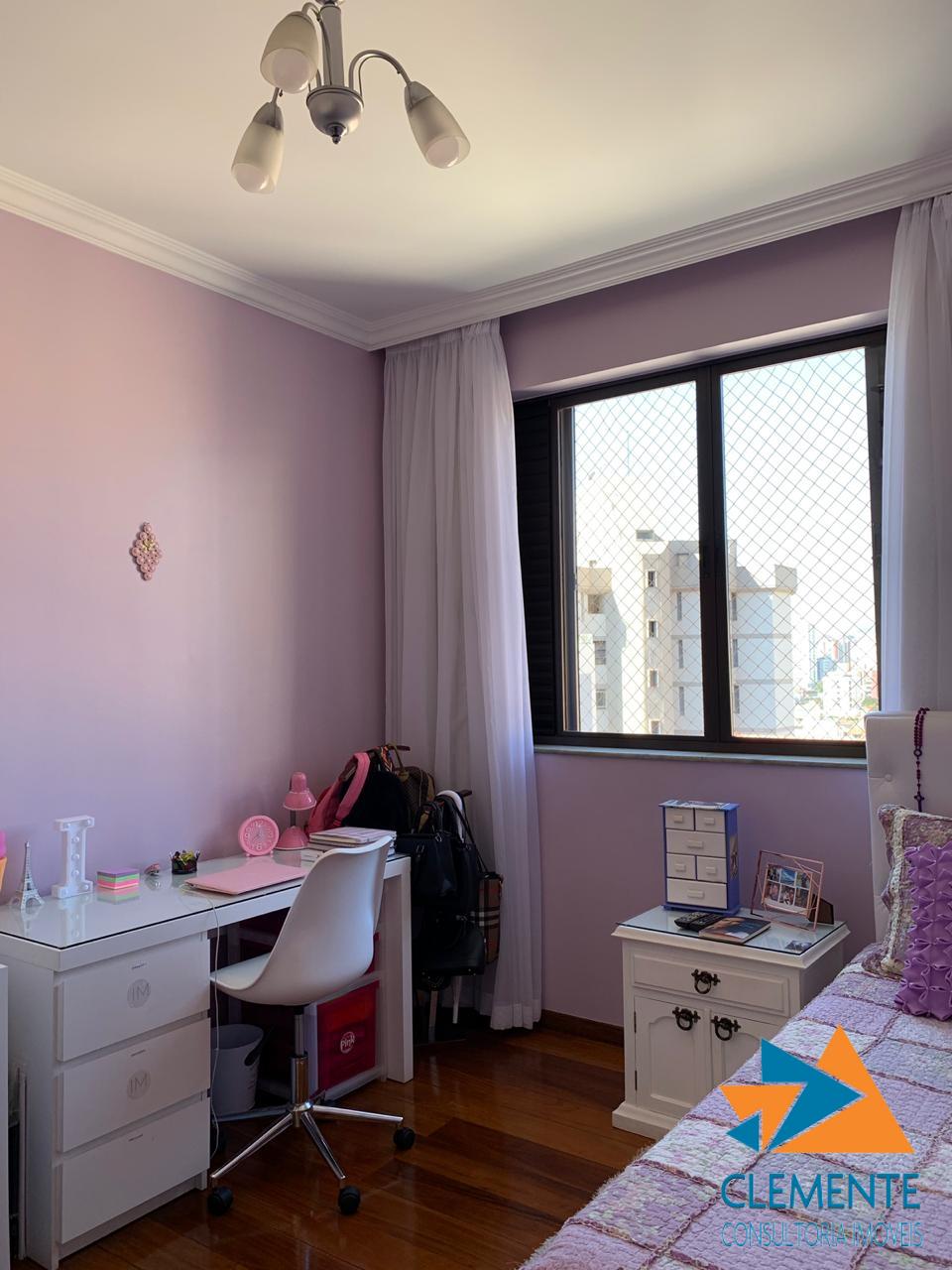 Apartamento à venda com 4 quartos, 180m² - Foto 14