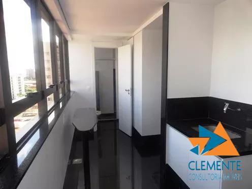 Apartamento à venda com 4 quartos, 213m² - Foto 17