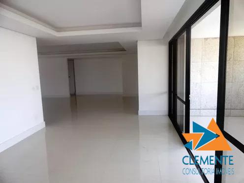 Apartamento à venda com 4 quartos, 213m² - Foto 5