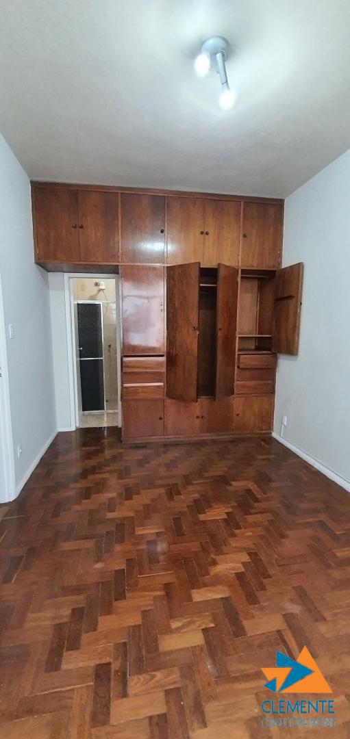 Apartamento à venda com 1 quarto, 45m² - Foto 10