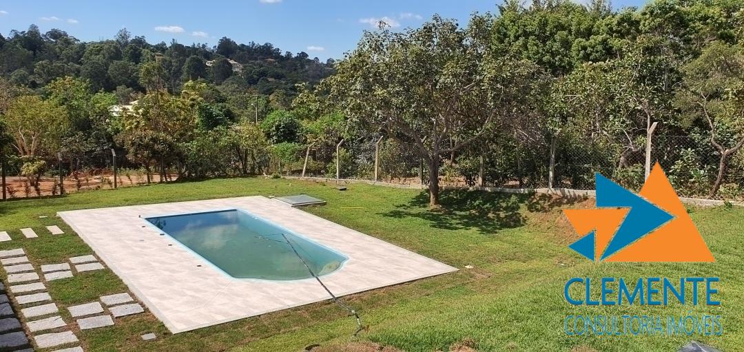 Casa de Condomínio à venda com 3 quartos, 160m² - Foto 1