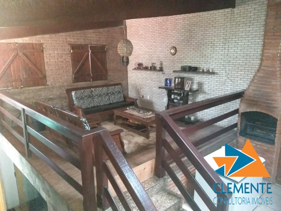 Casa à venda com 6 quartos, 300m² - Foto 20