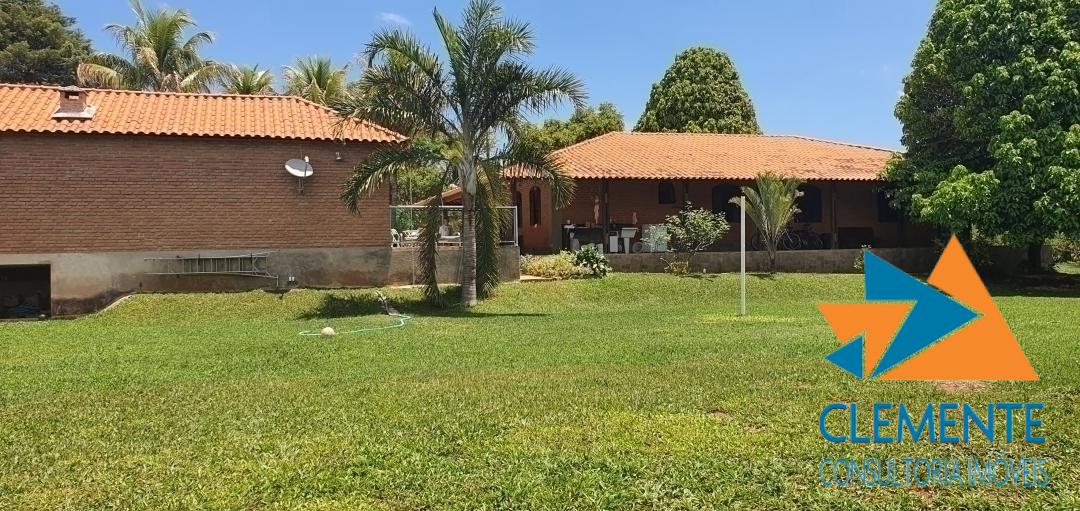 Casa de Condomínio à venda com 6 quartos, 450m² - Foto 2