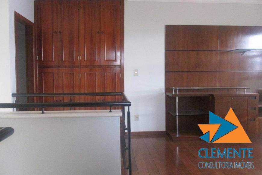 Cobertura à venda com 4 quartos, 300m² - Foto 16