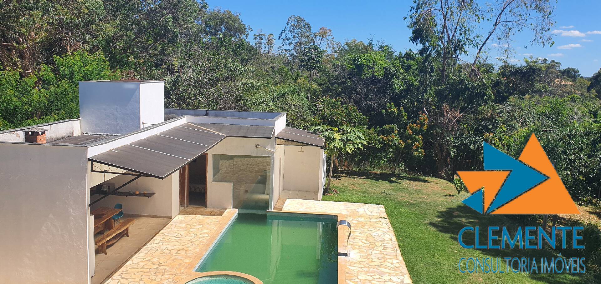 Casa de Condomínio à venda com 4 quartos, 250m² - Foto 16