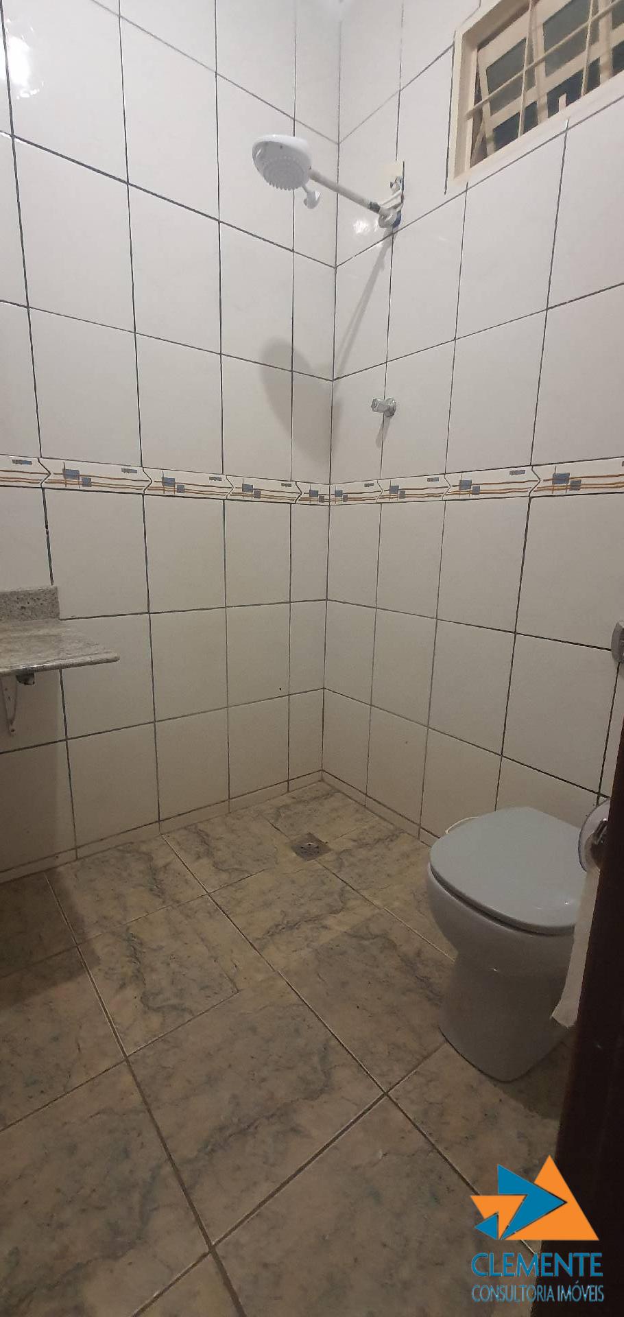 Casa à venda com 6 quartos, 300m² - Foto 12