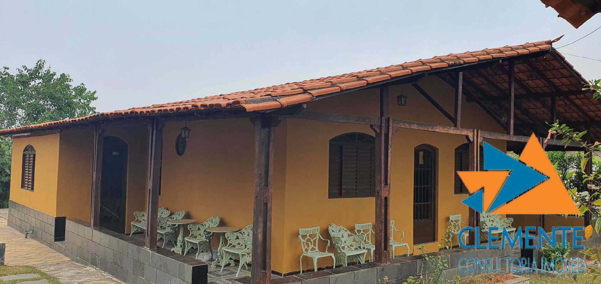 Casa de Condomínio à venda com 3 quartos, 150m² - Foto 3