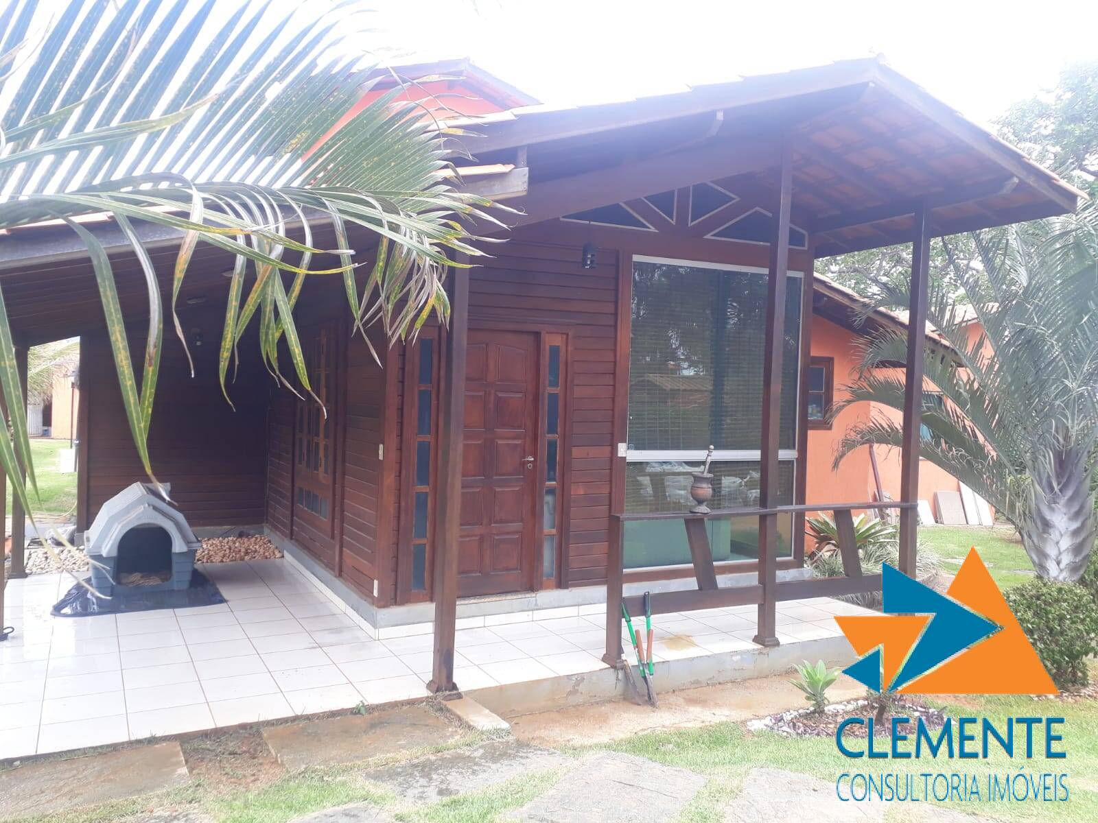 Casa de Condomínio à venda com 5 quartos, 250m² - Foto 4