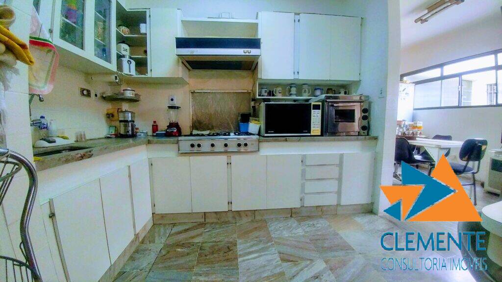 Apartamento à venda com 4 quartos, 318m² - Foto 10