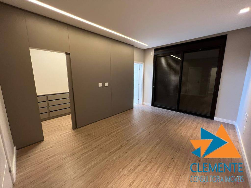 Apartamento à venda com 4 quartos, 300m² - Foto 13