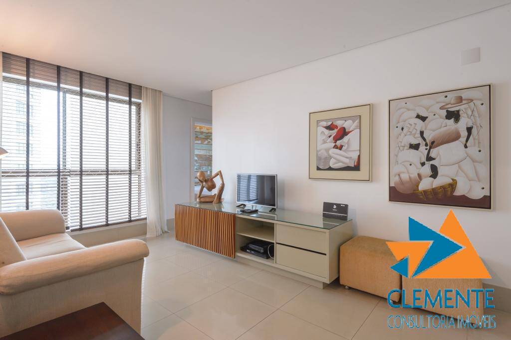 Apartamento à venda com 4 quartos, 244m² - Foto 13