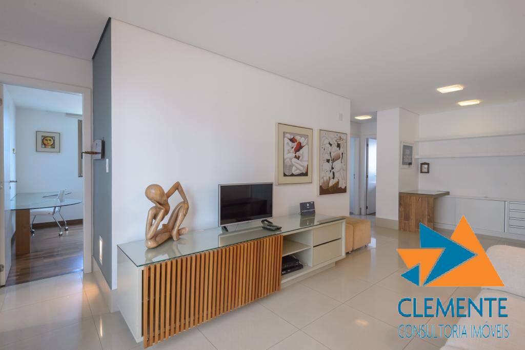 Apartamento à venda com 4 quartos, 244m² - Foto 18