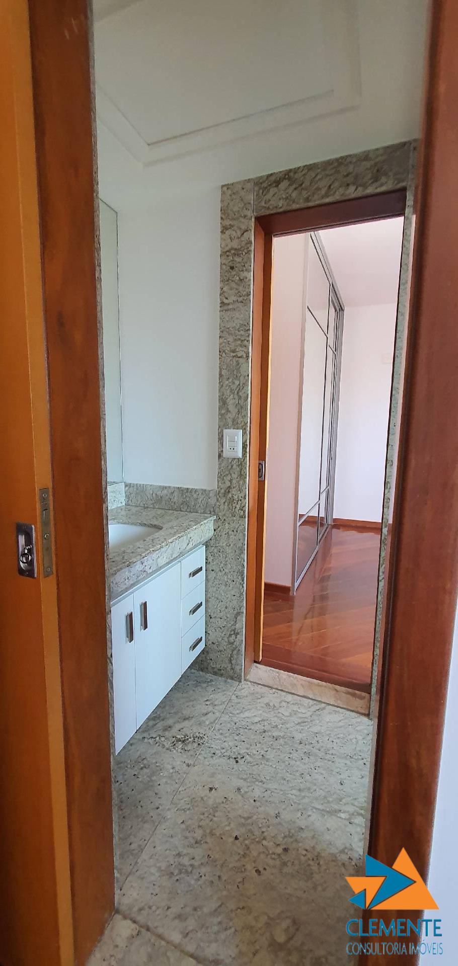 Apartamento à venda com 4 quartos, 171m² - Foto 25