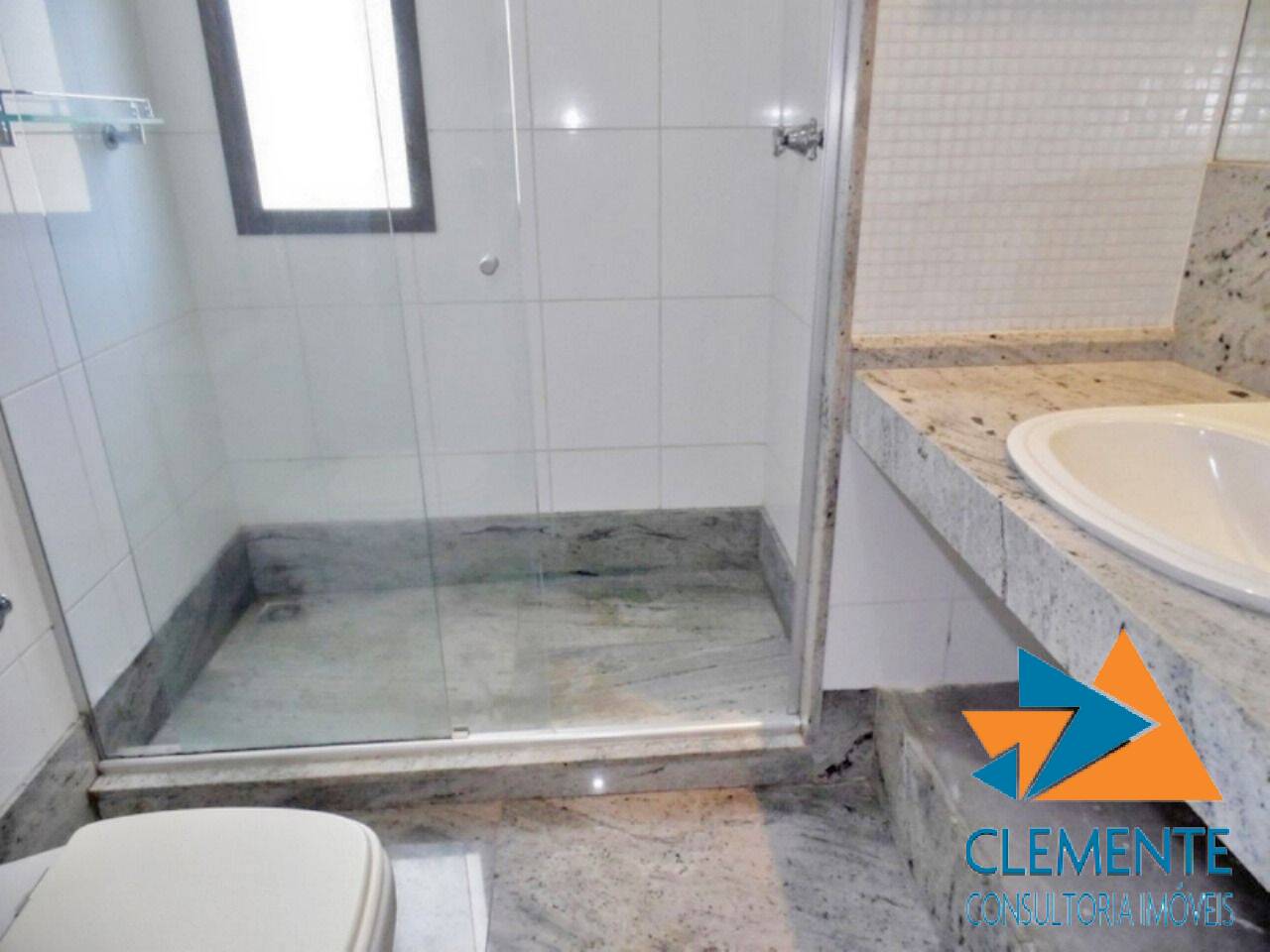 Apartamento à venda com 4 quartos, 205m² - Foto 9