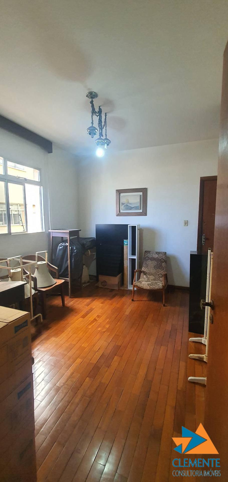 Apartamento à venda com 3 quartos, 95m² - Foto 3