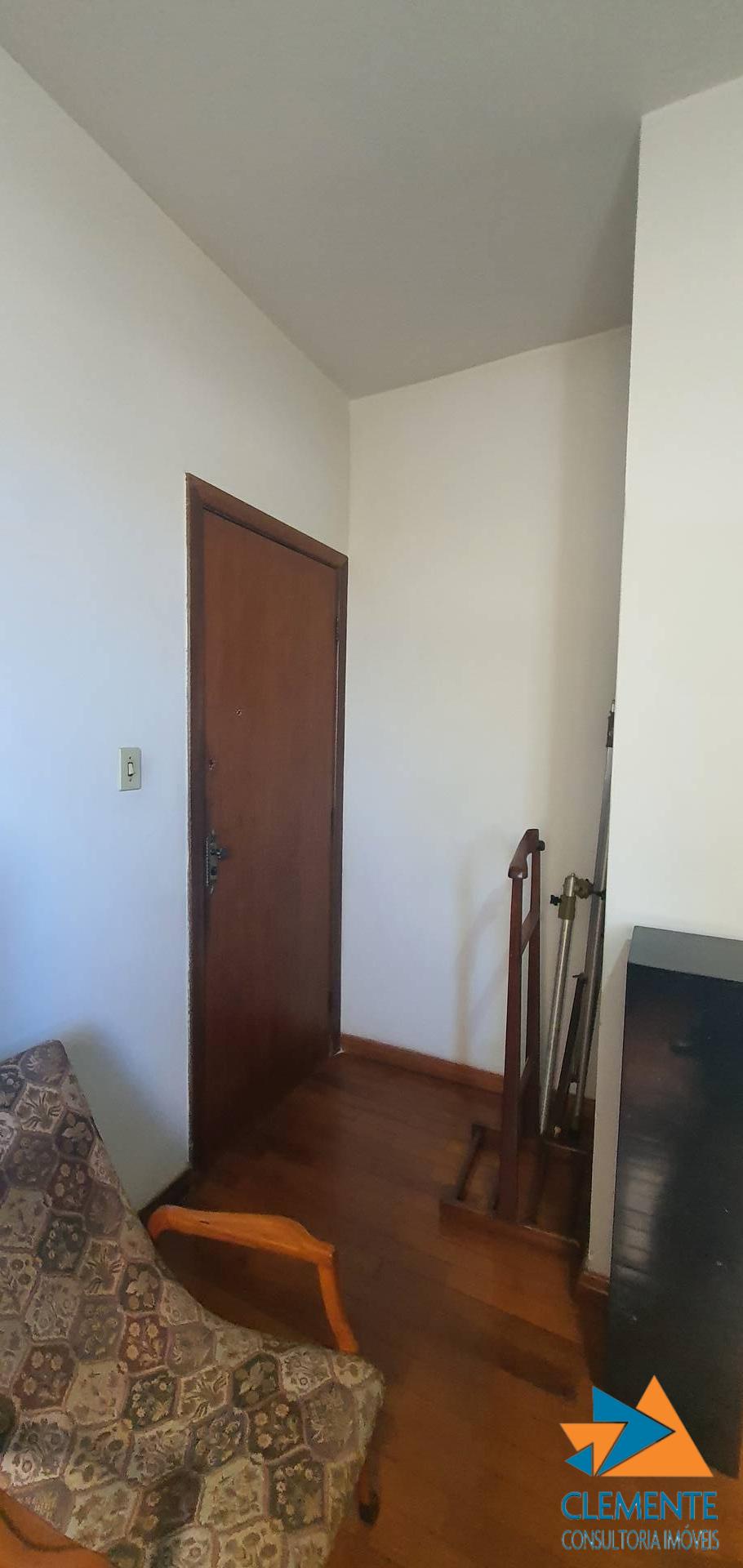 Apartamento à venda com 3 quartos, 95m² - Foto 4