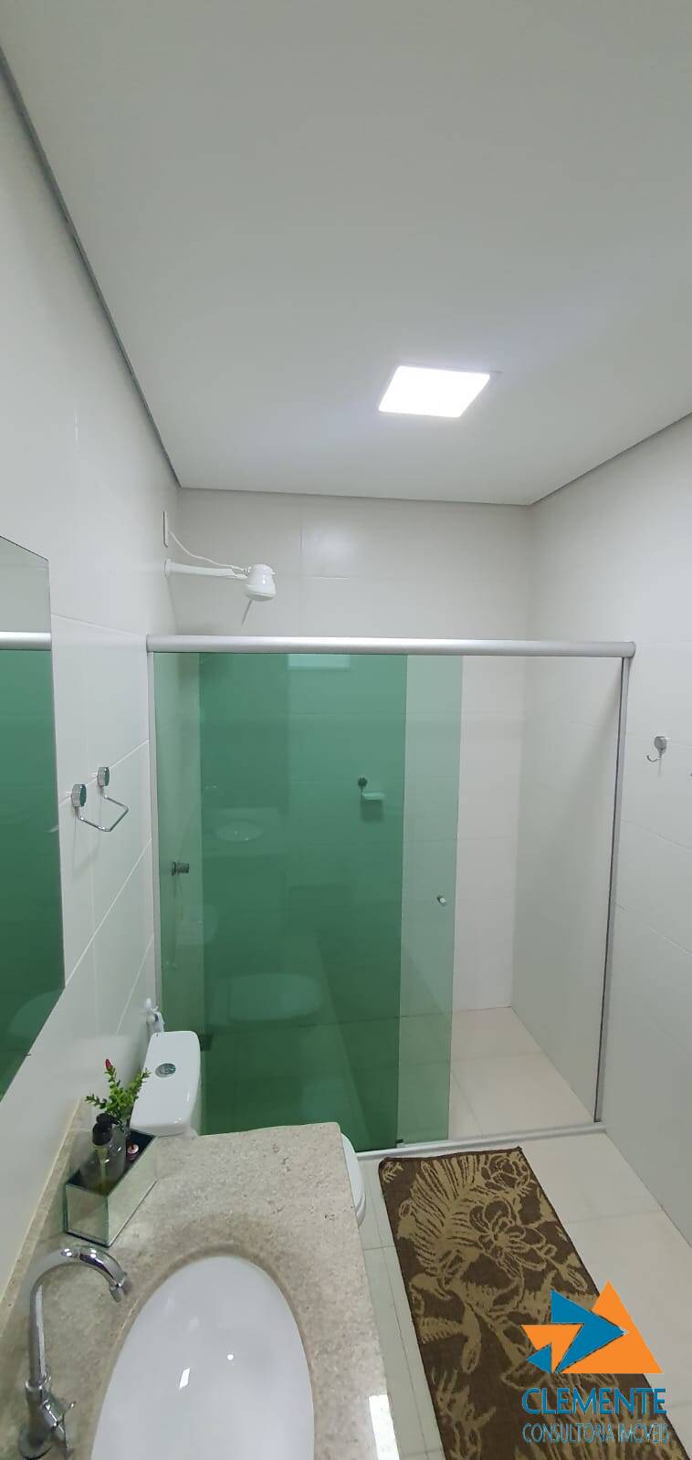 Casa de Condomínio à venda e temporada com 4 quartos, 260m² - Foto 12