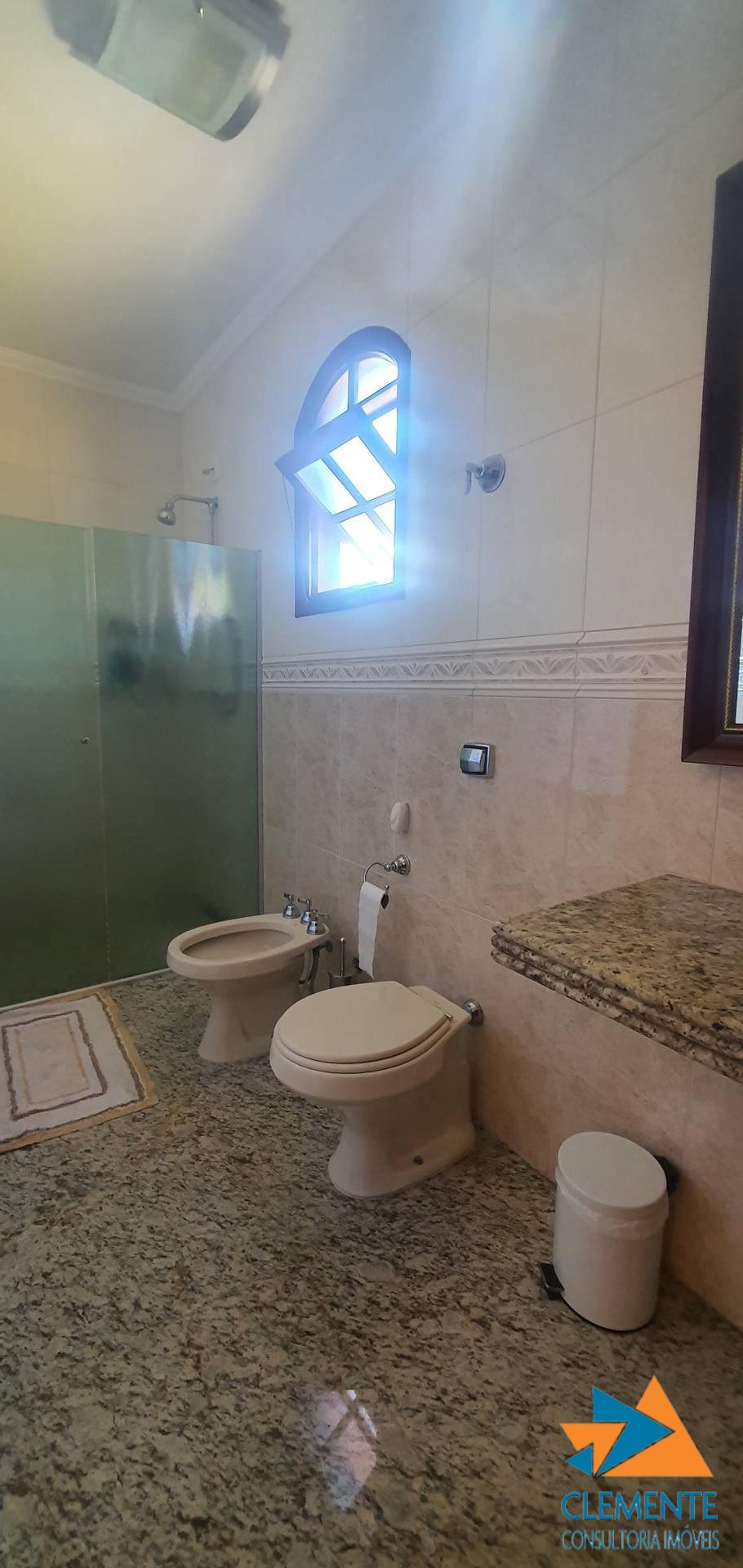 Casa de Condomínio à venda com 3 quartos, 310m² - Foto 23